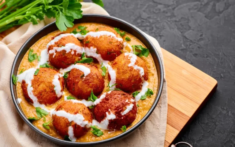 Chanar Kofta Curry Recipe